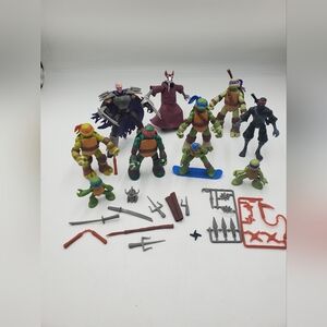 Lot of  Teenage Mutant Ninja Turtles Action Figures Mix Lot